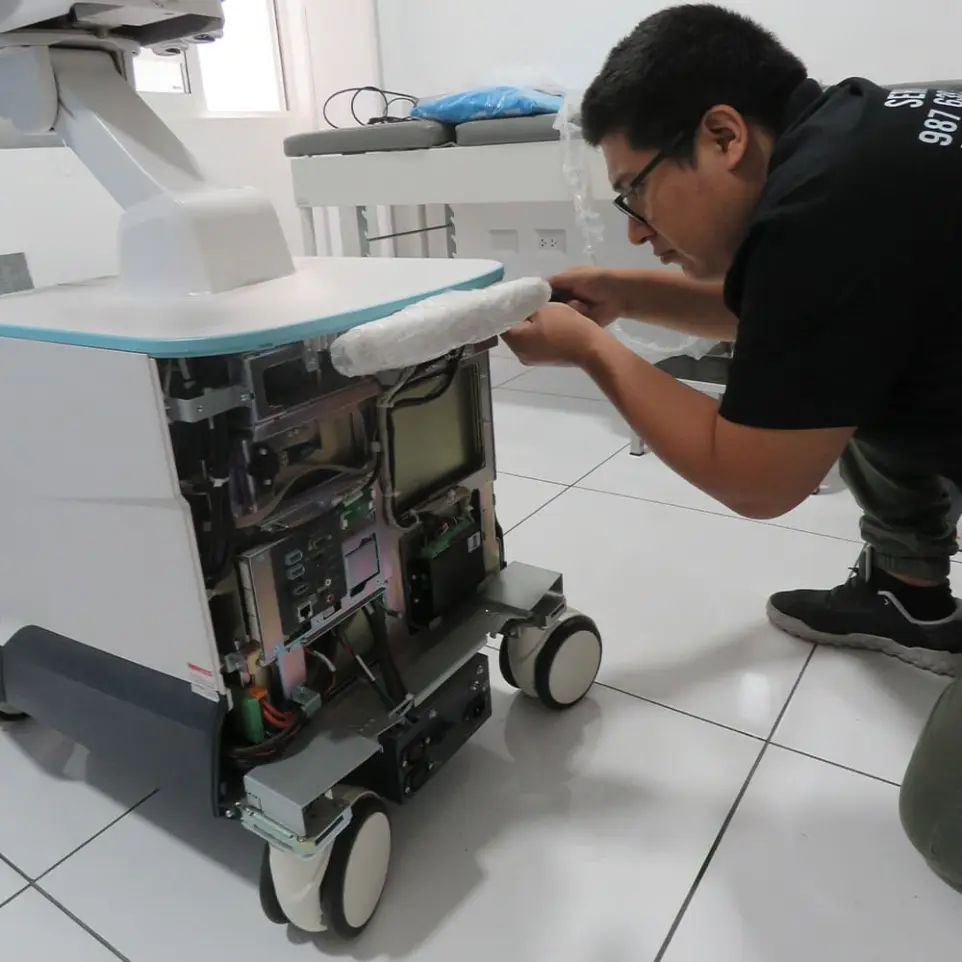 mantenimiento preventico a ecografos y transductores